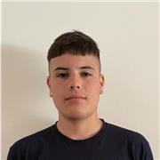 Alumno con bachillerato superado y buena relación con los alumnos. Capacidad para enseñar y no perder la motivación para que el alumno logre sus objetivos